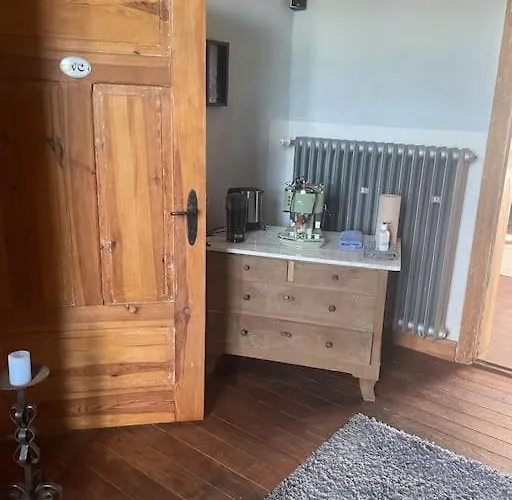 Ferienzimmer In Haus Am Wald In Kirsten's Refugium Karstädt